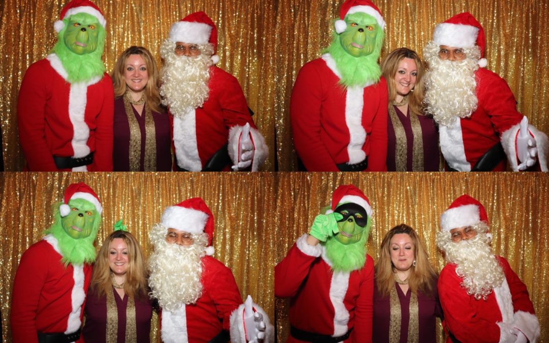 You Need a Kitchener Photo Booth Rental for Christmas