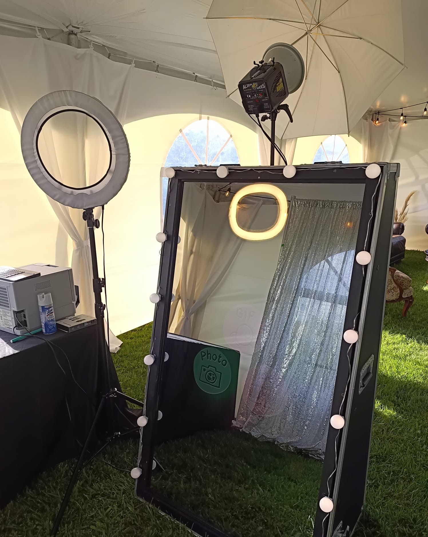 Cambridge 360 Video Booth Rental